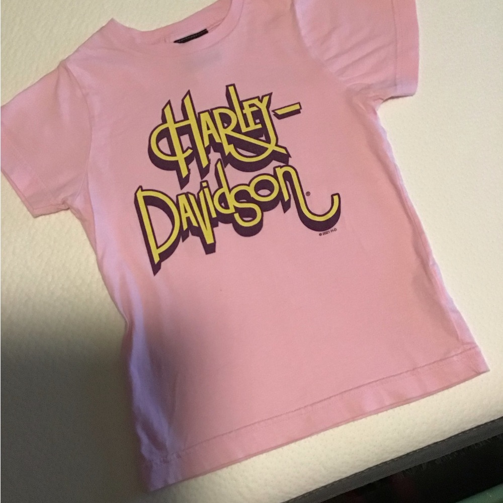 Harley Davidson tee.